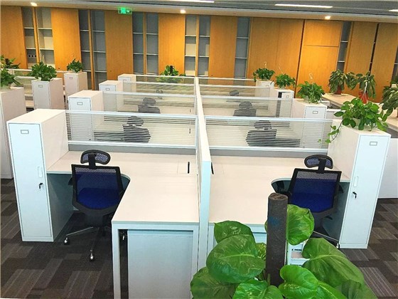 中国航空技术股份公司VL屏风职员位职员空间案例照片 (2)