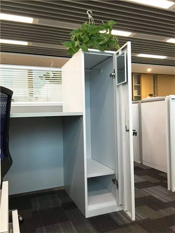 中国航空技术股份公司VL屏风职员位职员空间案例照片 (1)