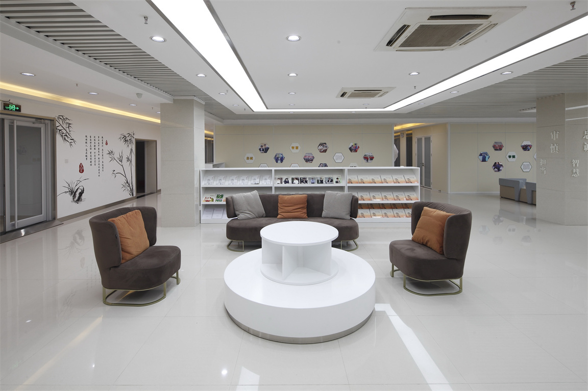 张家口商业银行沙发组合休息区场景案例图片 (17)