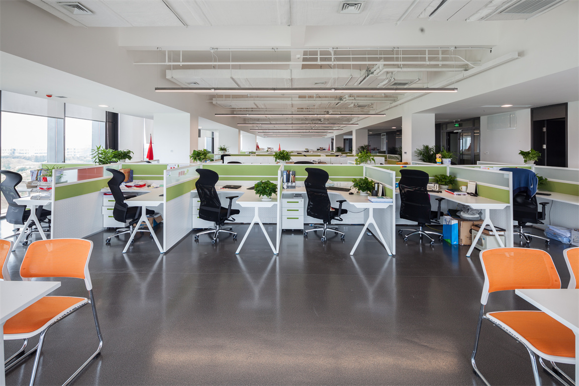 苏州移动VL屏风HELLO脚板式职员位职员空间案例图片 (128)