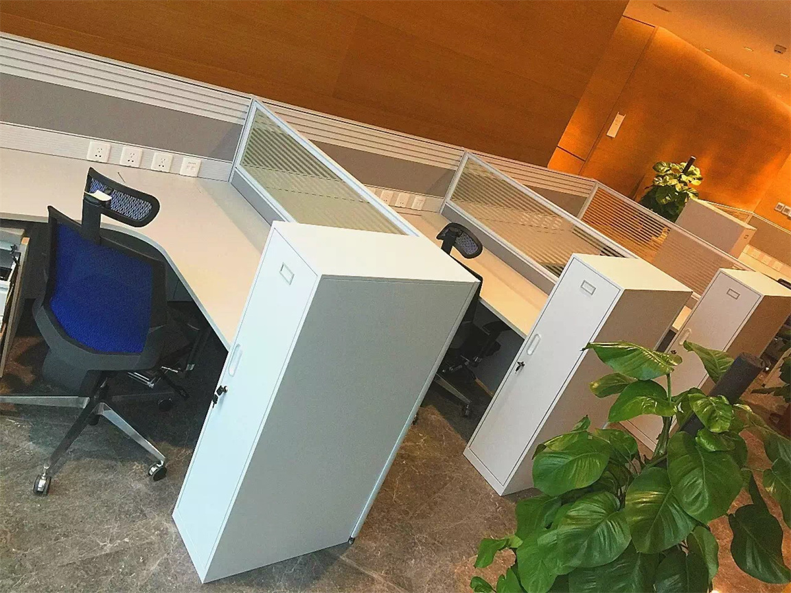 中国航空技术股份公司VL屏风职员位职员空间案例照片 (4)