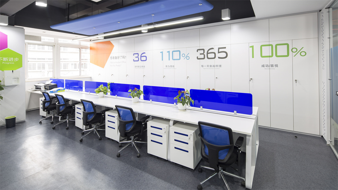 快鱼服饰有限公司od脚桌面屏风职员工位职员空间案例照片 (3)